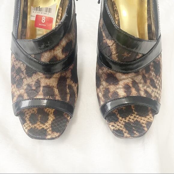Carlos Santana leopard chica open toe sandal heels cheetah size 8 with box - Picture 4 of 11